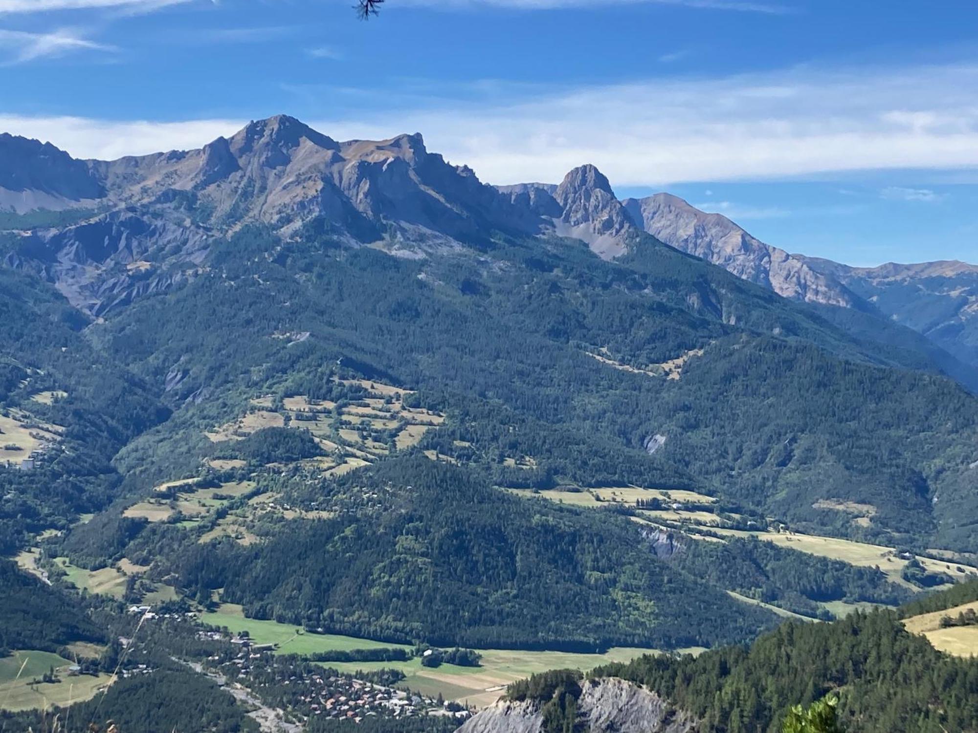Apartamento Les Mélèzes Barcelonnette Exterior foto